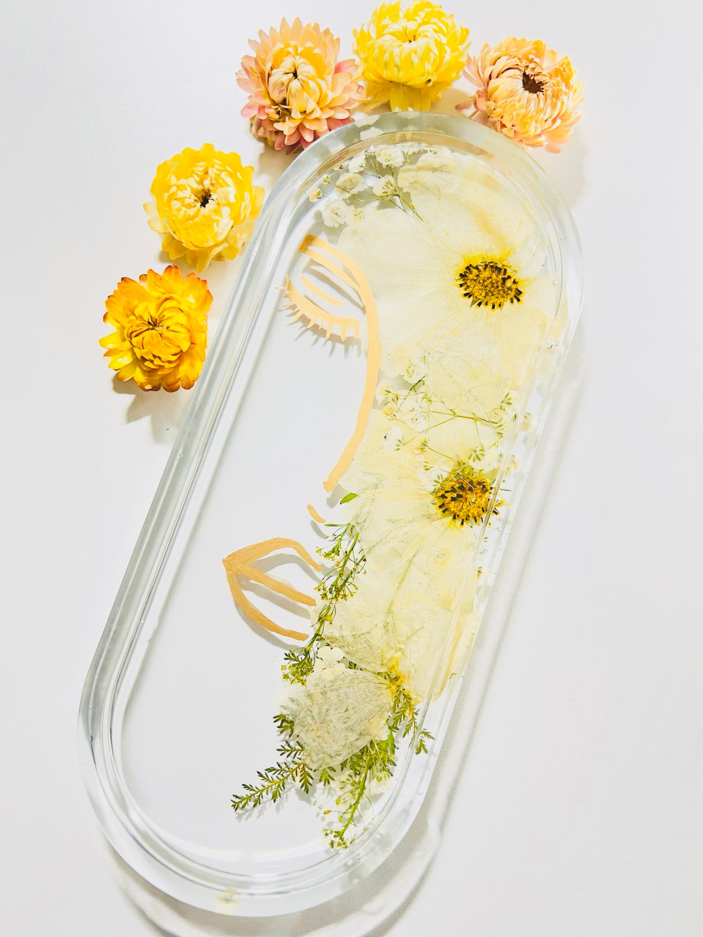 ❦ Suspended Serenity: Resin Tray Collection ❦