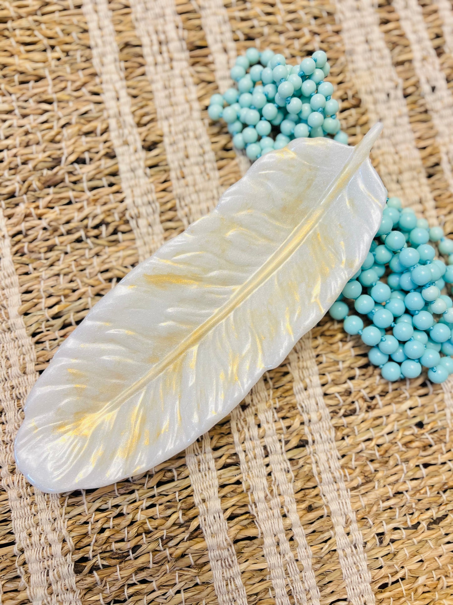 🪶⇼ Aurora Feather Dish Collection ⇼🪶